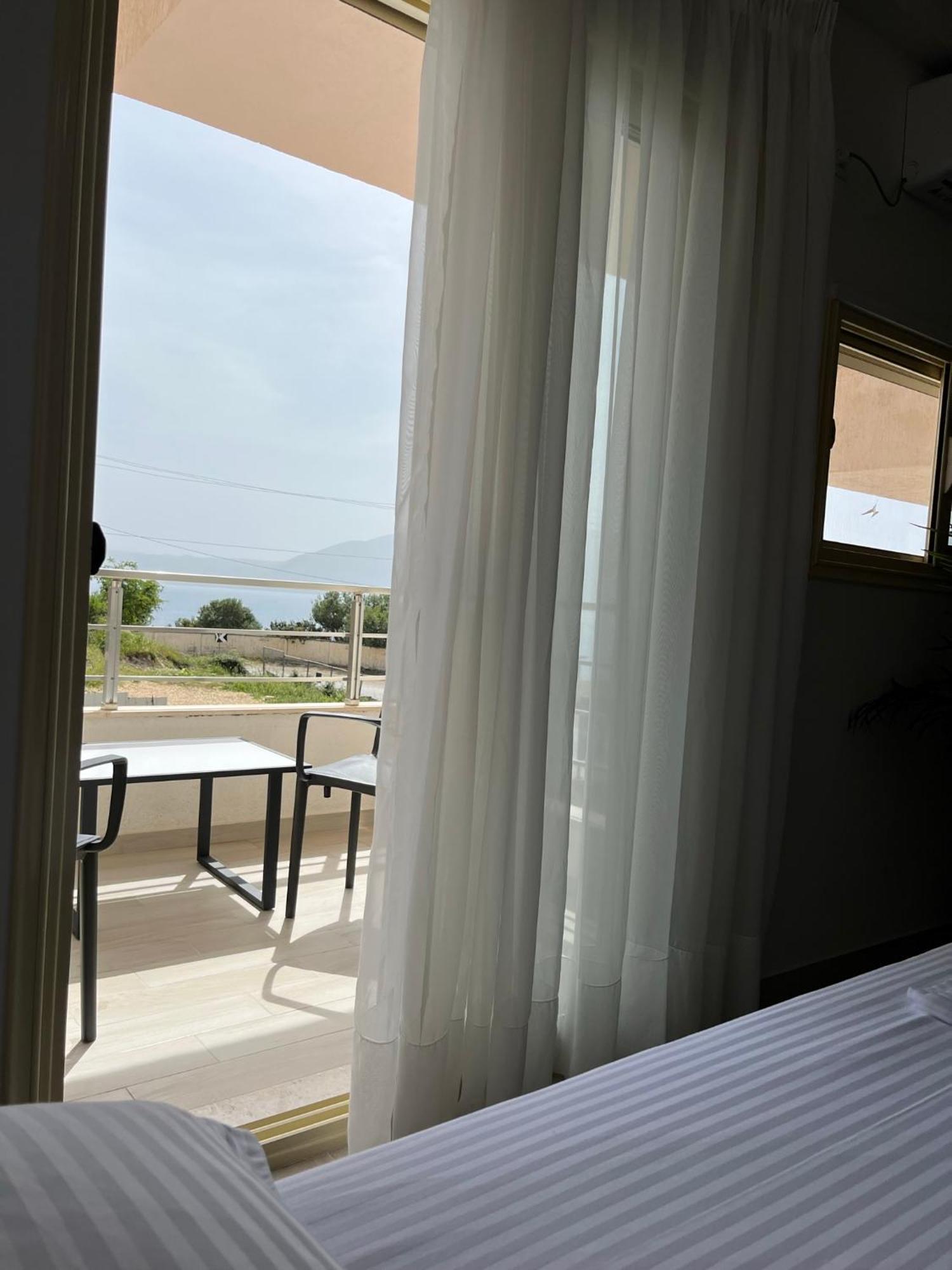 Lotus Apartments Vlorë Exterior foto