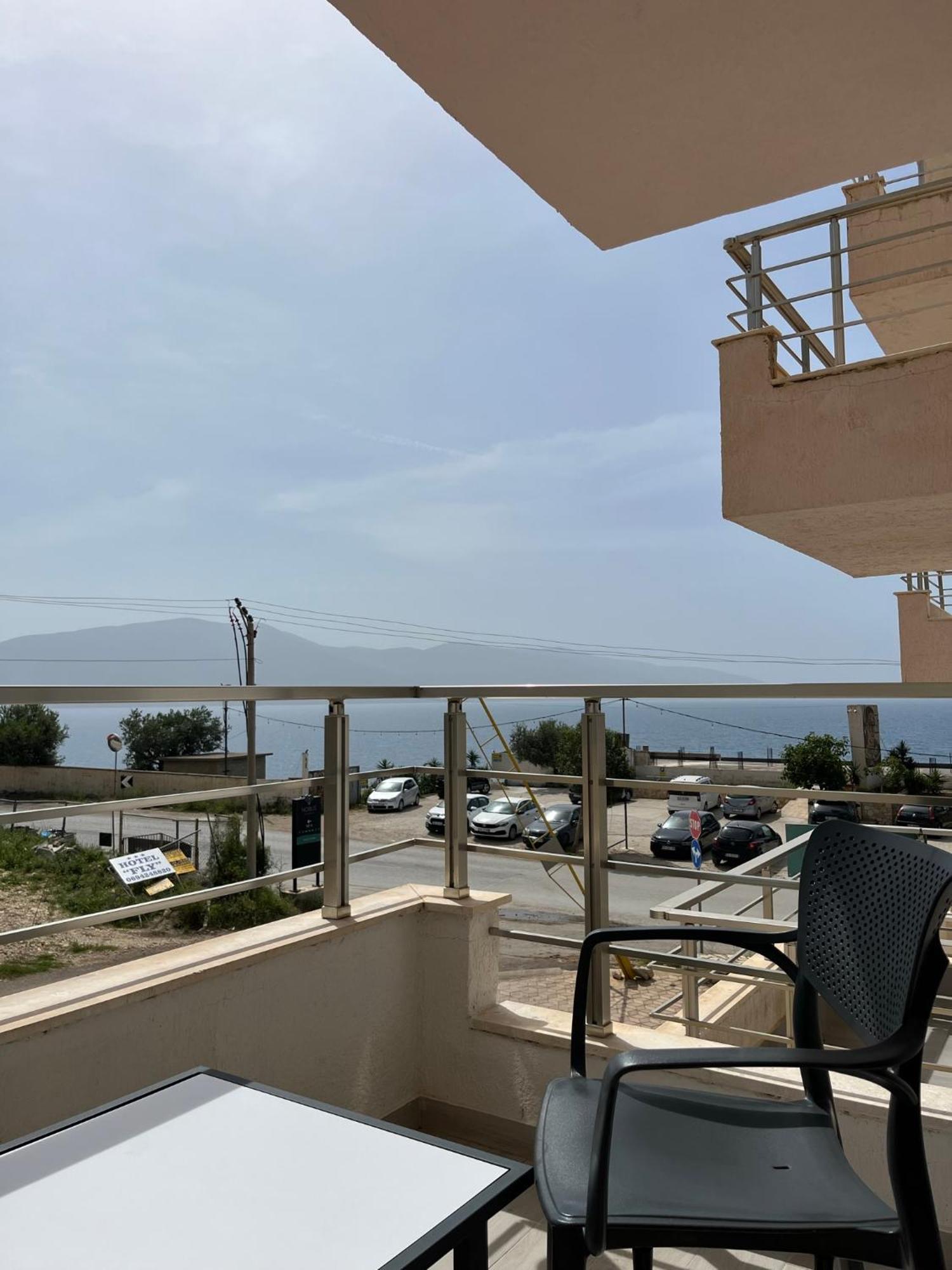 Lotus Apartments Vlorë Exterior foto